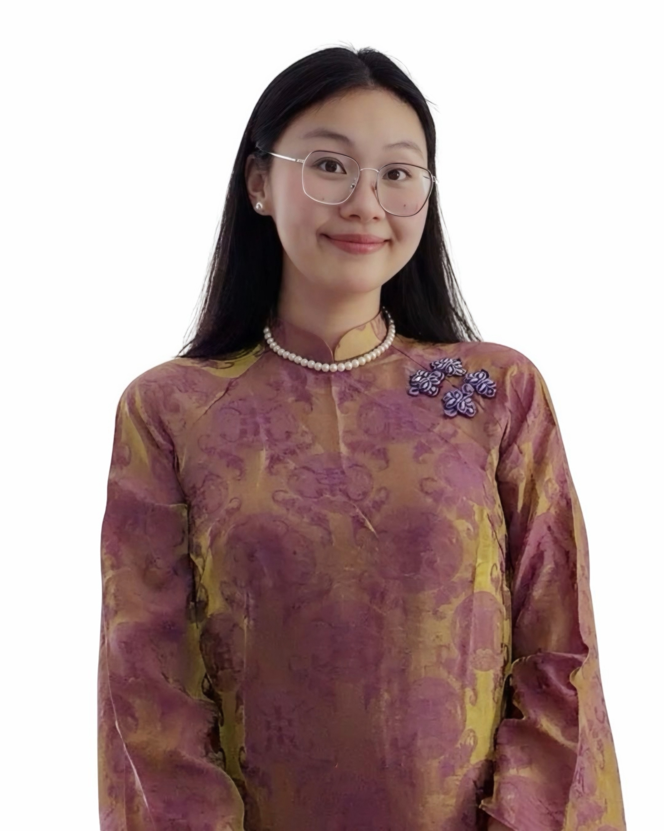 Nhi Nguyen headshot
